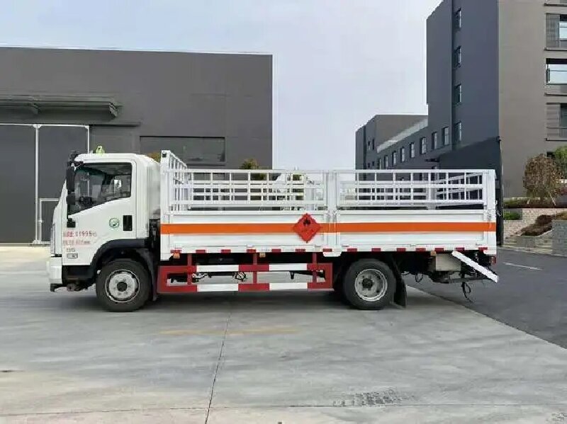 成都到得榮物流