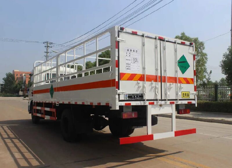 成都到蔡甸區(qū)危險品運輸