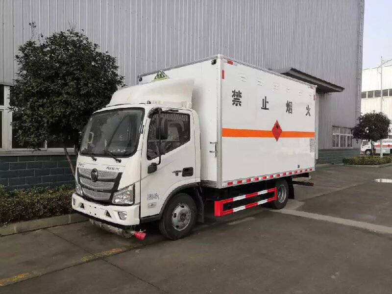 成都到君山區(qū)危險(xiǎn)品運(yùn)輸